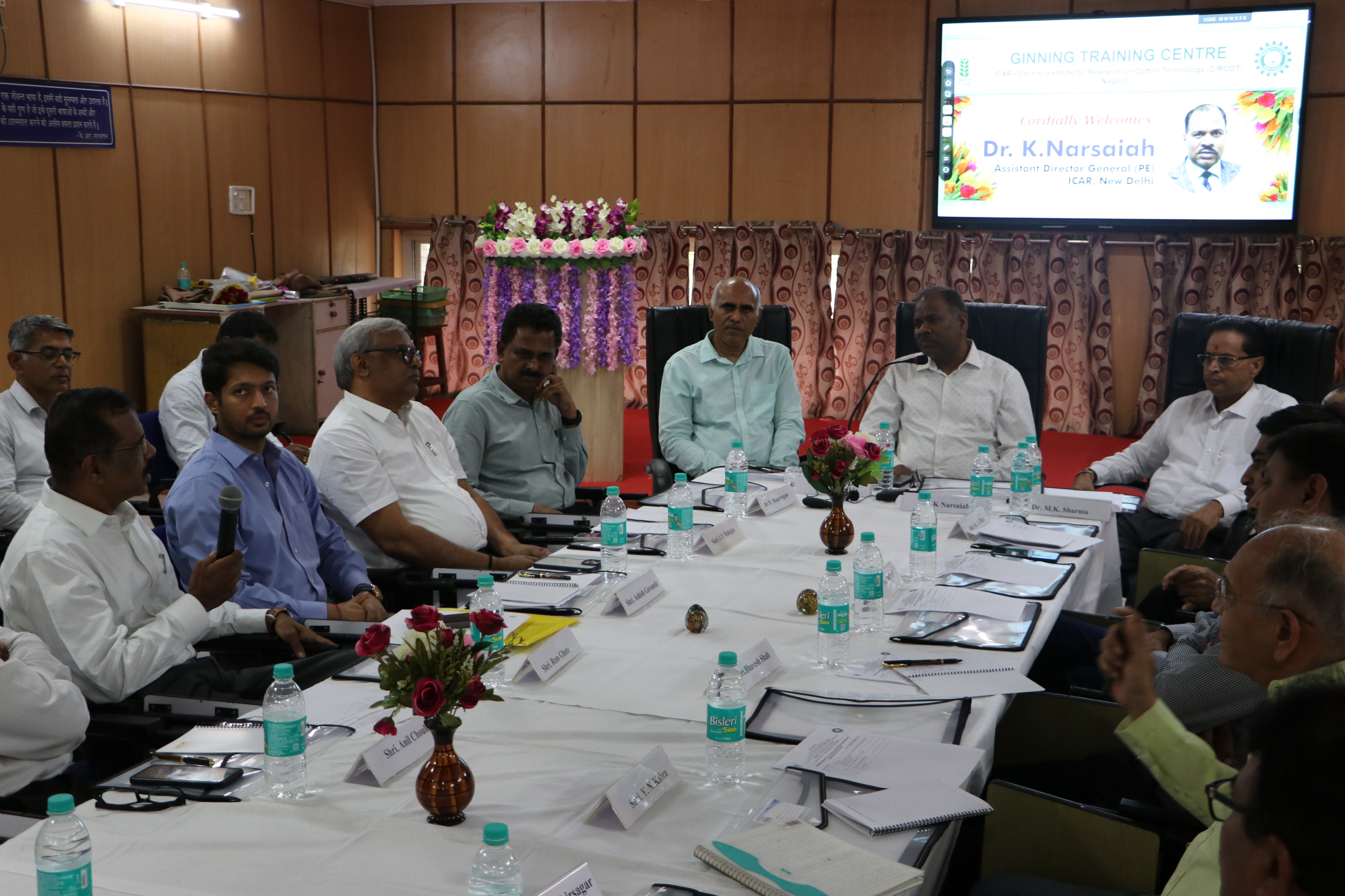 Image4 of Dr. K. Narsaiah, Assistant Director General, ICAR, New Delhi visits Ginning Training Centre, ICAR-CIRCOT, Nagpur