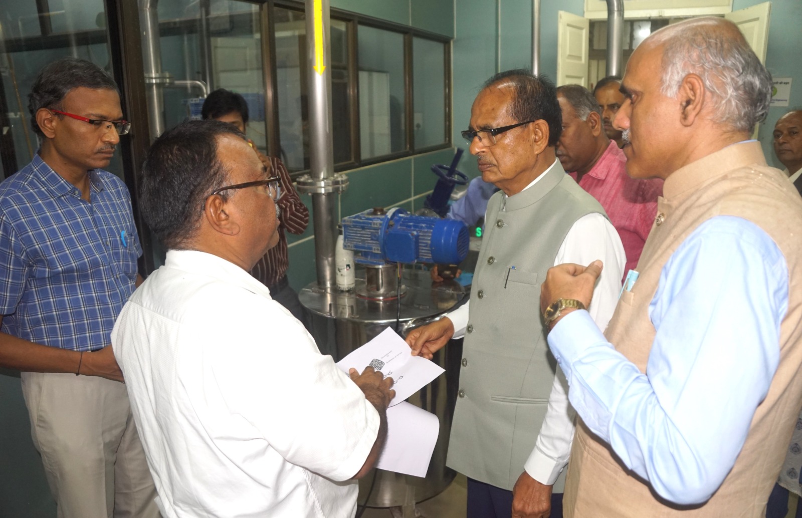 Union Minister Shri. Shivaraj Singh Chouhan visits_09 july 2024_Lab Visit