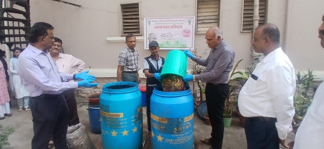 Demonstration activity on Composting of kitchen and home waste materials