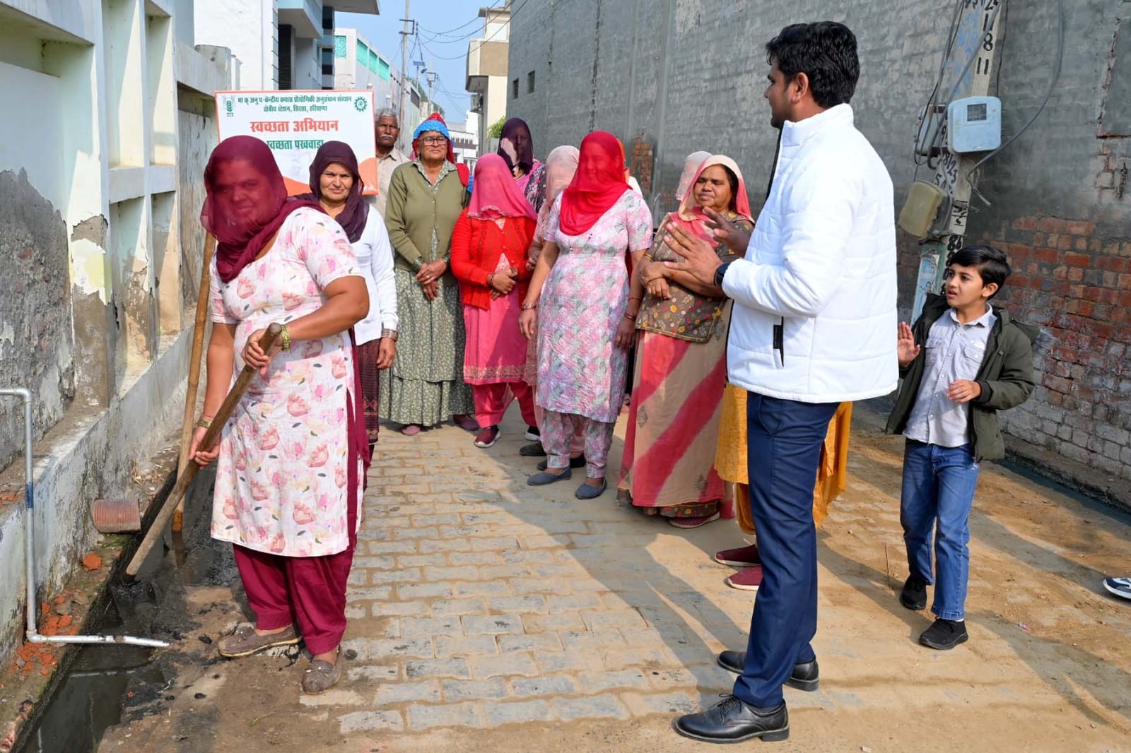Campaign on cleaning of sewerage & water lines, a Swachhta Awareness Programme was organised at Sirsa, Haryana
