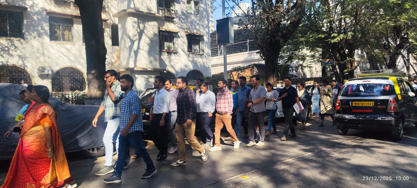 Walkathon/Swachhta Rallie was organized by ICAR-CIRCOT, Mumbai from ICAR-CIRCOT, Mumbai to Five Gardens and Back