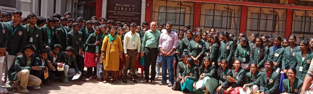 Image of Visit of students from JKKMCAT