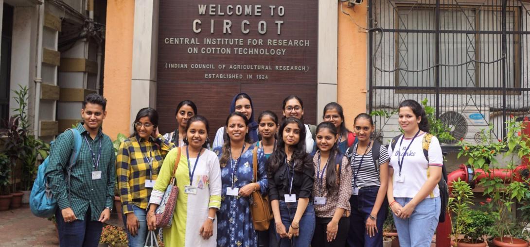 Image of Visit of students and faculty members of Mithibai College, Mumbai at ICAR-CIRCOT on 19th October 2022.