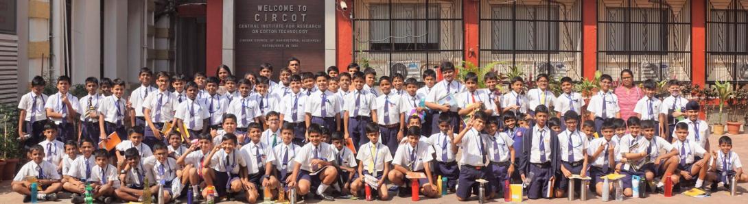 Image of Visit of students and faculty members of St. Joseph High School, Wadala, Mumbai at ICAR-CIRCOT on 8th Feb, 2023.