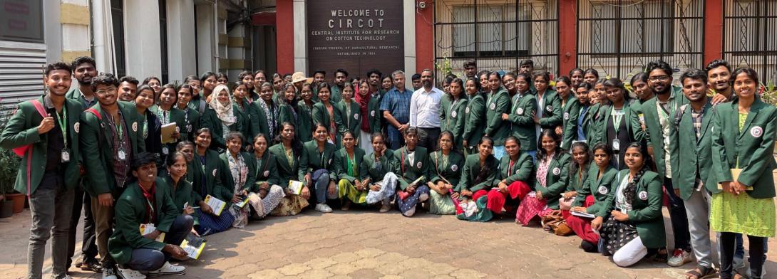 Image of Visit of Students and faculty members from The Indian Agriculture College, TNAU, Radhapuram, Tamil Nadu to ICAR-CIRCOT on 2 Mar, 2023.