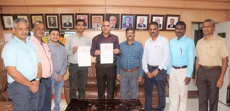 Image of ICAR-CIRCOT Mumbai signed MoU for Electrospinning Technology